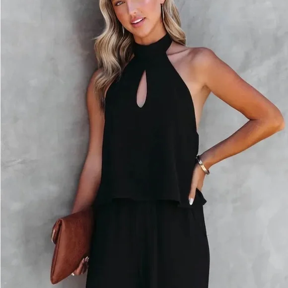 VICI stunning halter jumpsuit NWOT - Picture 11 of 12